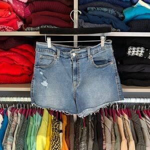 Levi’s raw henna distressed high rise blue jean shorts size 10